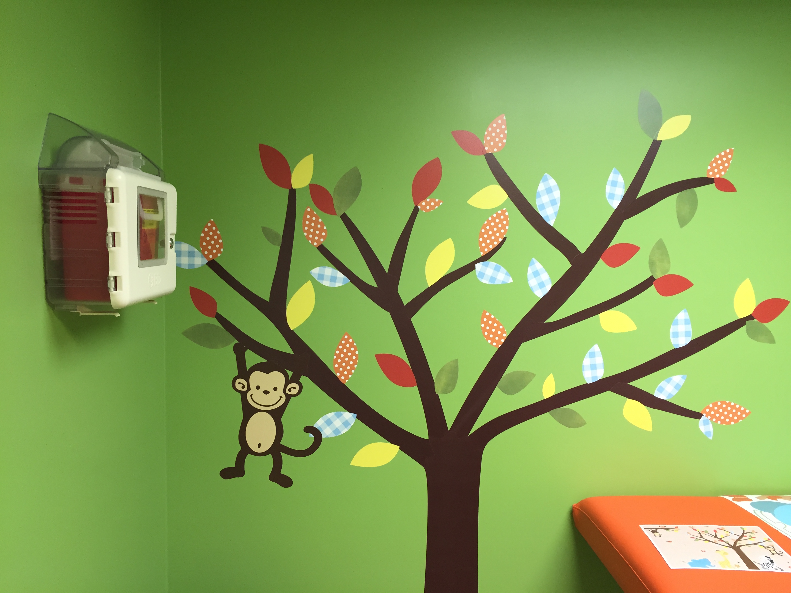 Decorating begins - Covenant Care Pediatrics